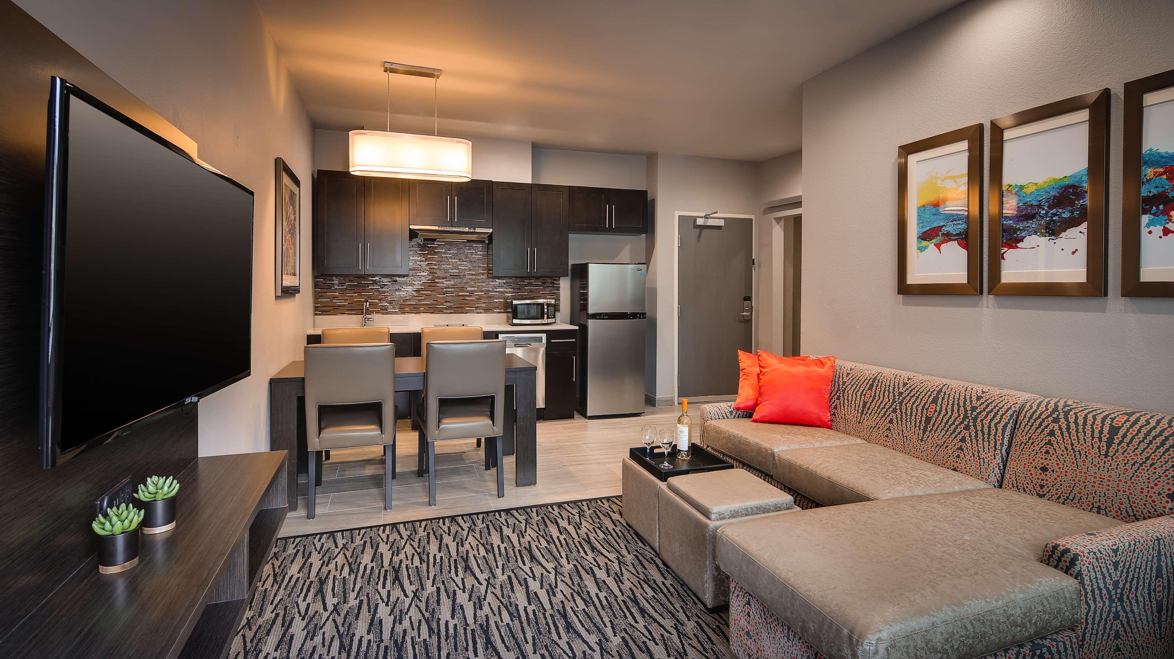 Best Western Plus Lonoke Hotel Buitenkant foto